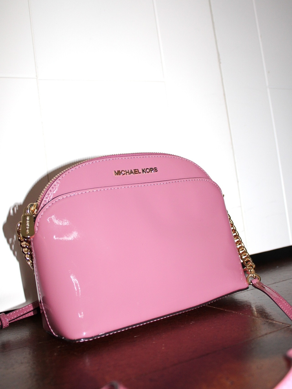 Michael Kors Emmy Dome Crossbody Pink Gold Chain